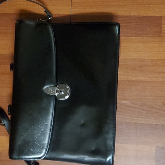 Tonino Lamborghini 100% Italian black leather briefcase - Picture 2 of 10